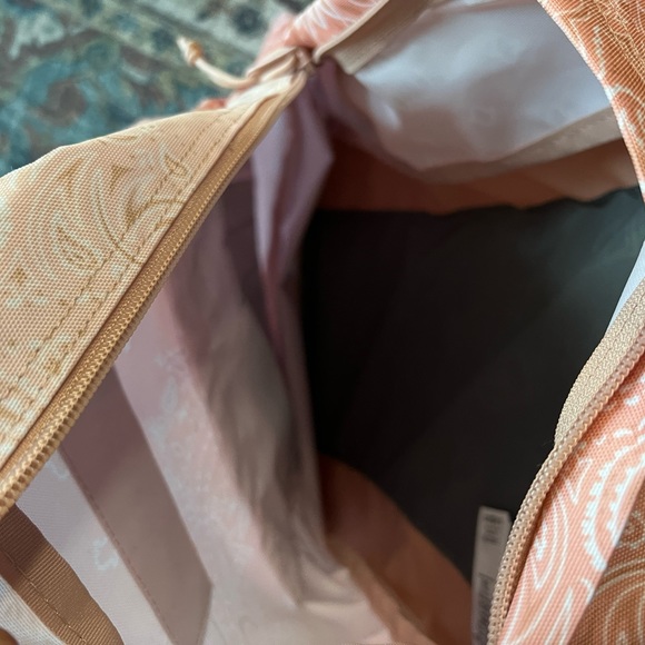 BNWT JANSPORT backpack - Picture 4 of 4